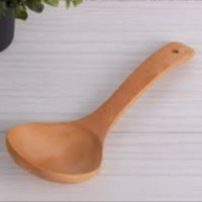 BAMBU ORTA BOY İTHAL 23 CM SOS KEPÇESİ 1103